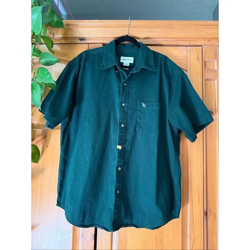 Eddie Bauer Men’s L Green Cotton Shirt Short Sleeve Goose Logo